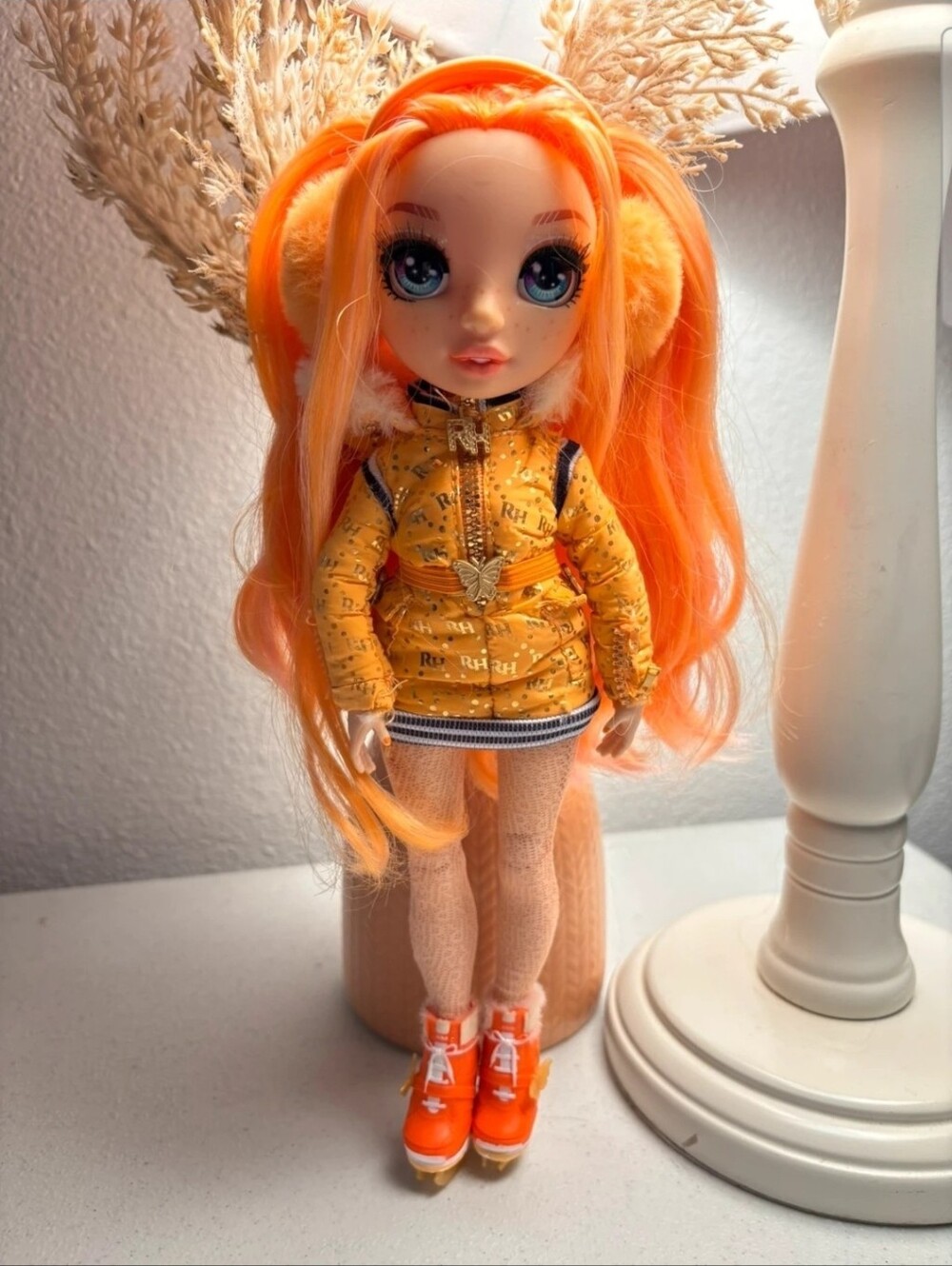 Rainbow High Winter Break Doll Poppy Rowan